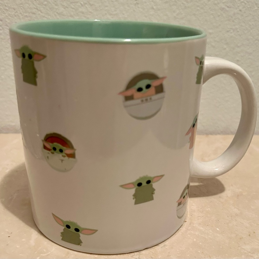 Star Wars Grogu Lg Coffee Mug/cup (Mandalorian) Disney. 20oz